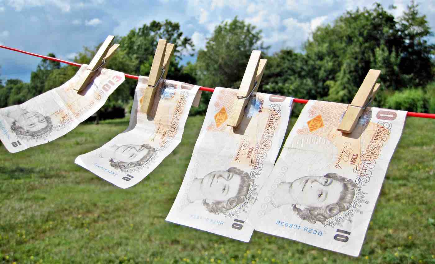 Anonymous Do-Gooders Leaving Wads Of Cash Around English Village For The Needy For Years Finally Reveal Themselves